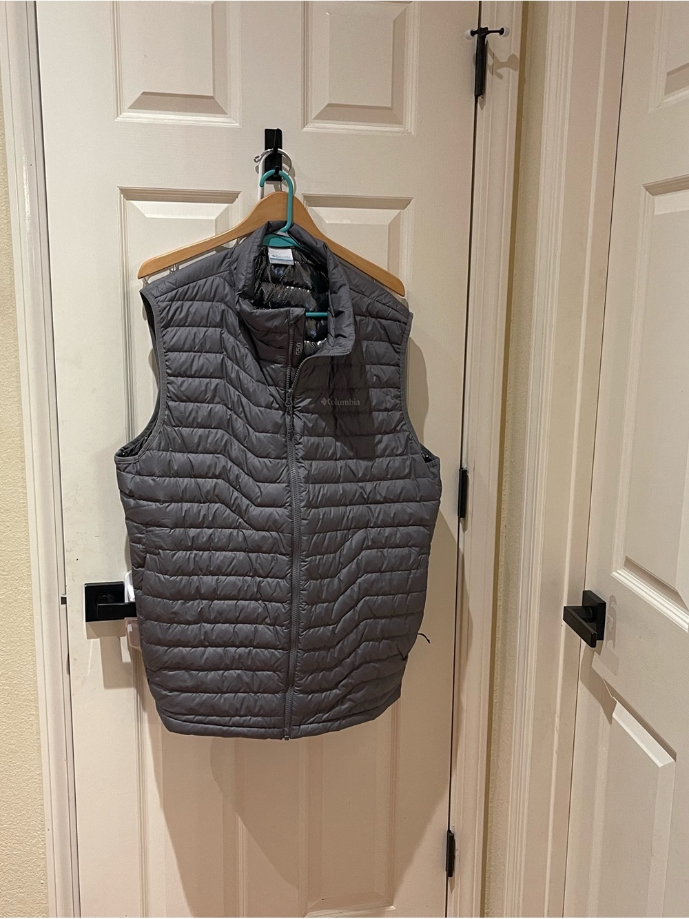 Columbia Men's Gray Packable Quilted Vest XL Outdoor